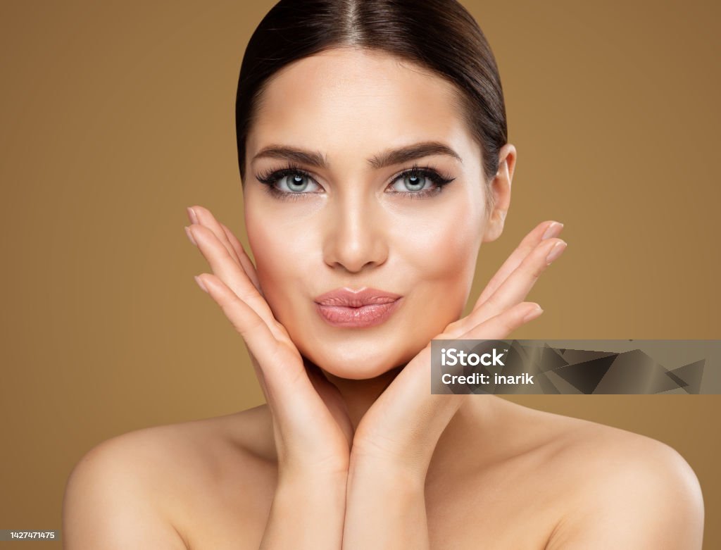 FULFILLMENT LIP PLUMPER